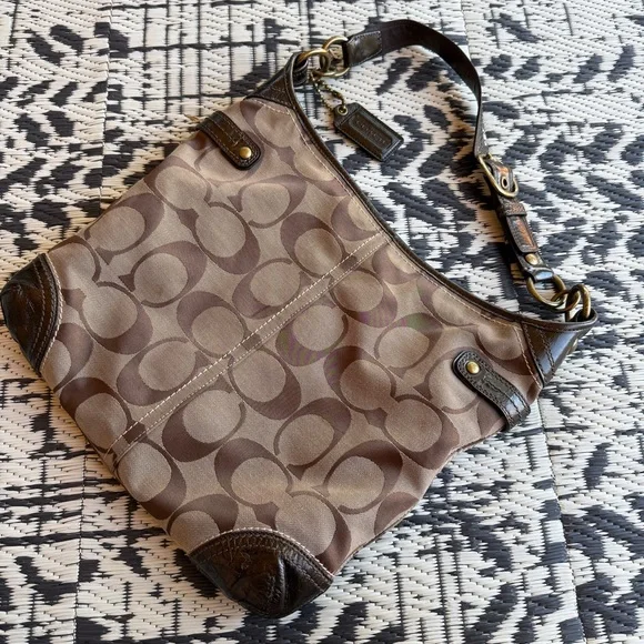 Coach Tan and Brown Signature Bleecker Hobo Shoulder Bag Large